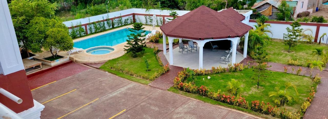 Madome Aparta Hotel Pedernales Εξωτερικό φωτογραφία